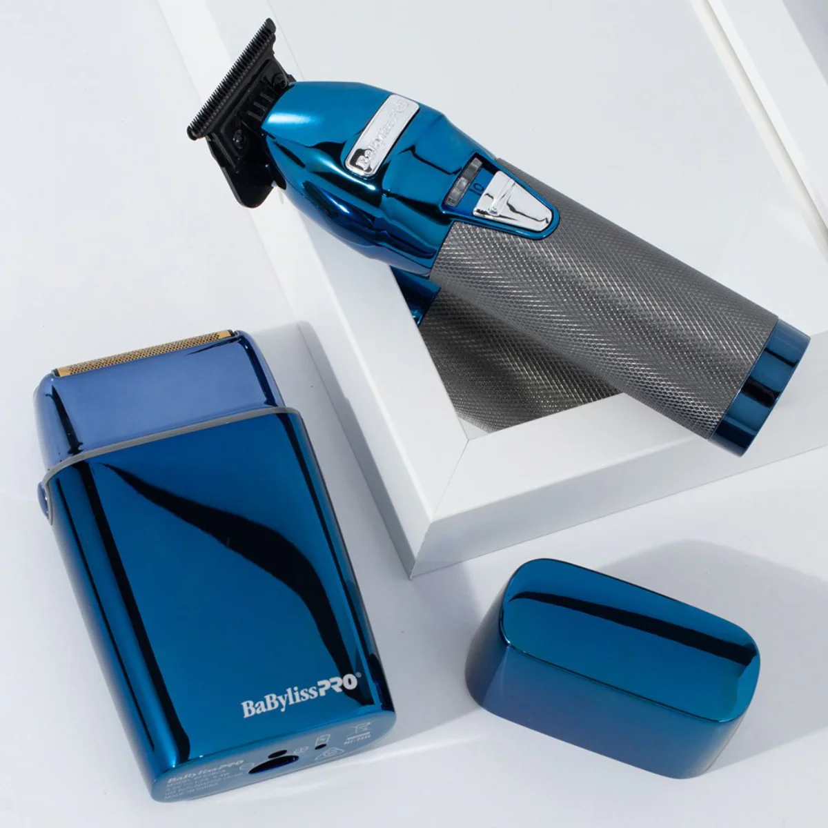Babylisspro Bluefx Outliner Trimmer And Shaver Duo - Image 4