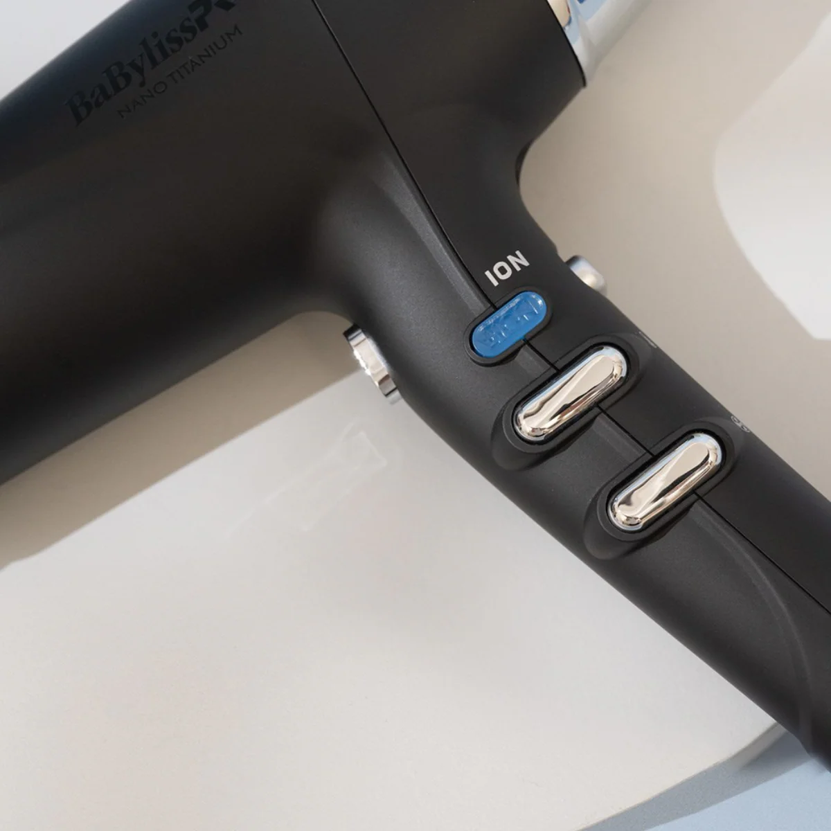 BaBylissPRO Nano Titanium Dual Ionic Hair Dryer - Image 5